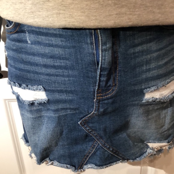 SzM distressed jean mini skirt - Picture 2 of 5